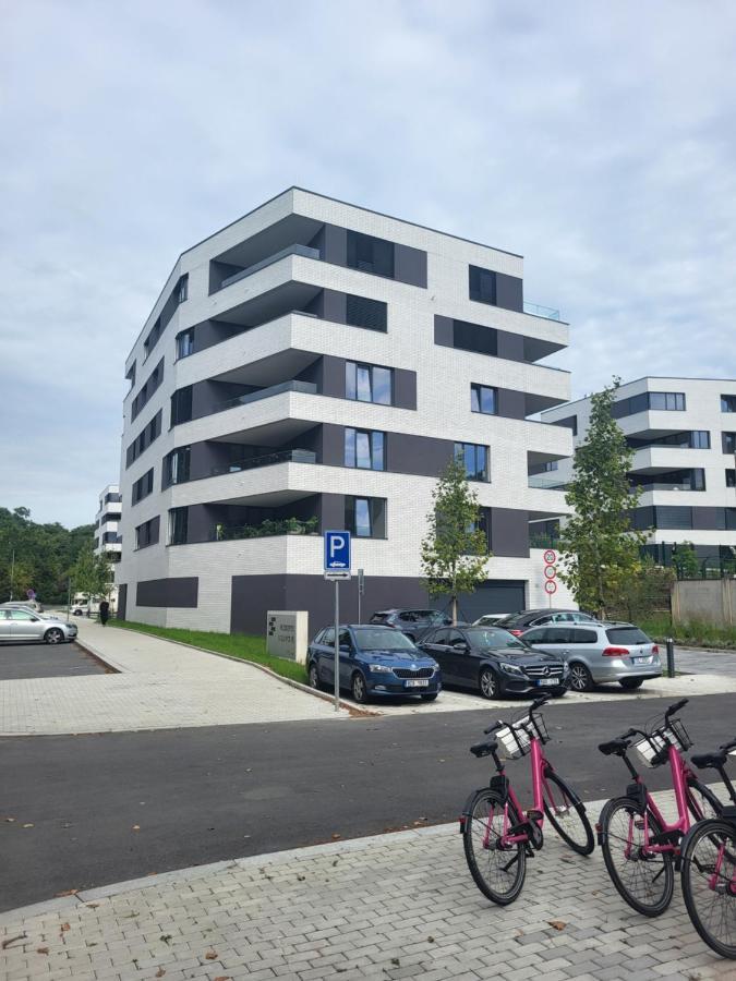 New Apartment In Karlin, Praha 8, Close To Center Luaran gambar