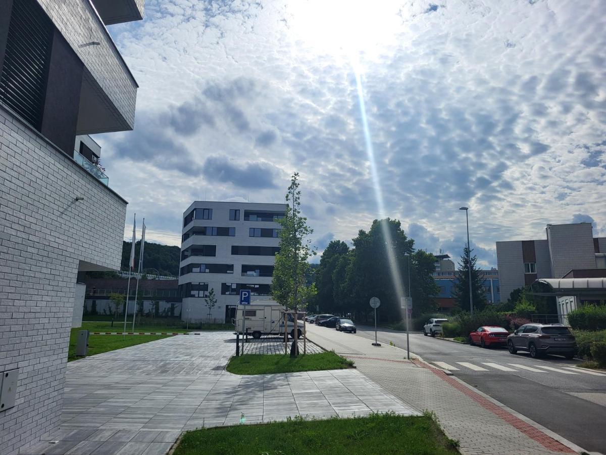 New Apartment In Karlin, Praha 8, Close To Center Luaran gambar