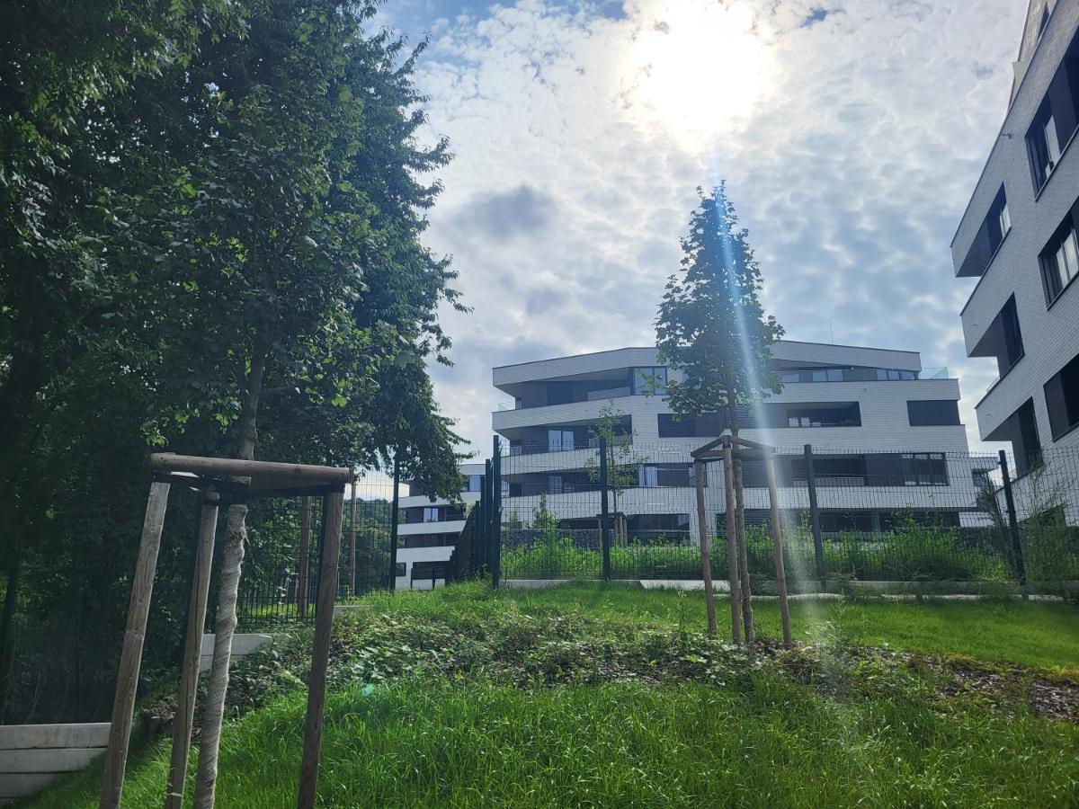 New Apartment In Karlin, Praha 8, Close To Center Luaran gambar